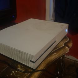 Xbox One S