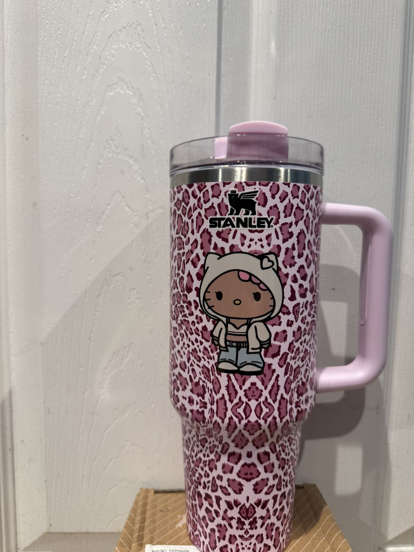Hello Kitty Stanley 