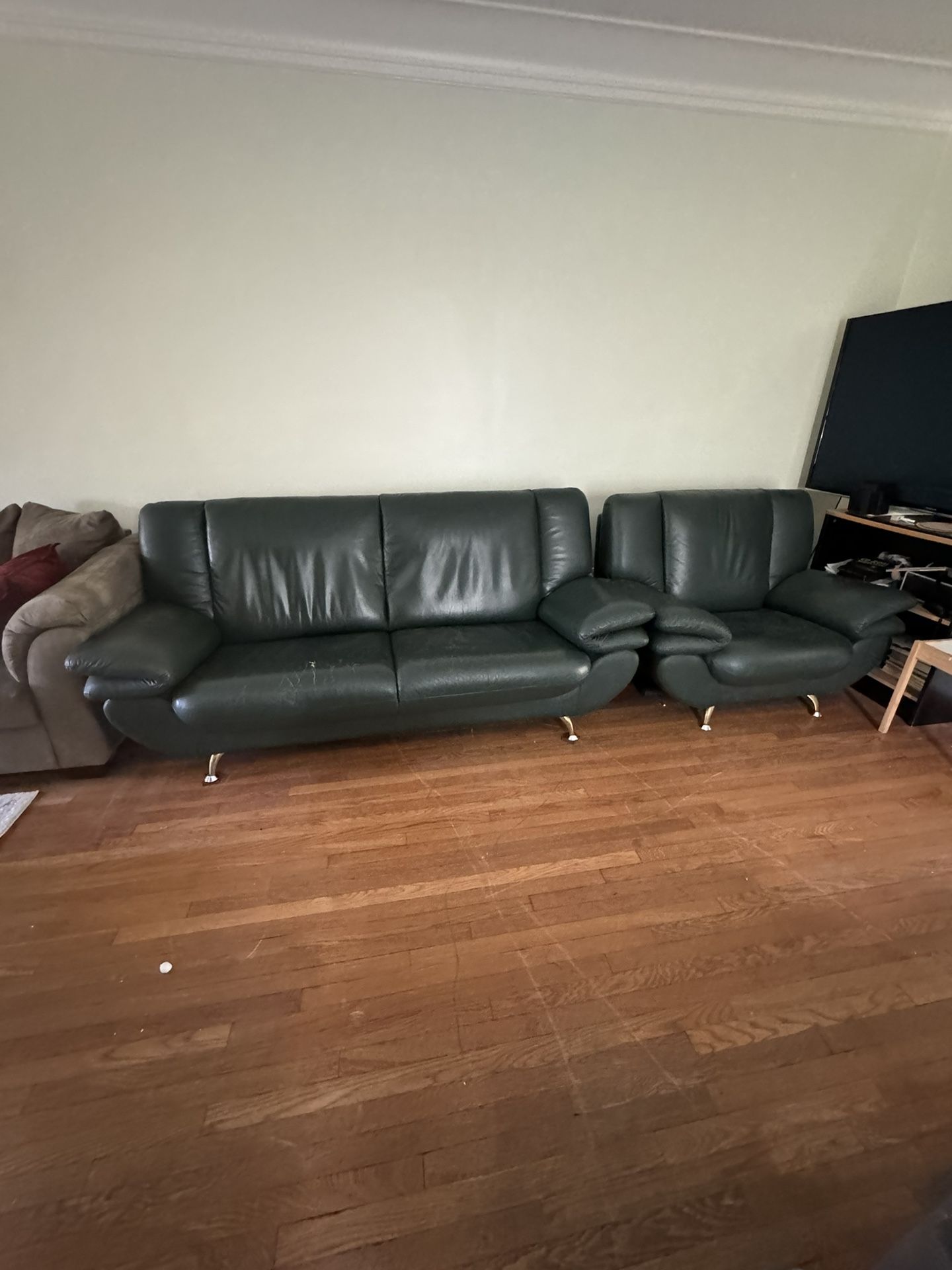 Green Leather couch 