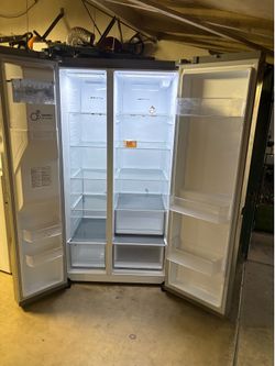 Fridge LG everything works we deliver
