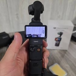 DJI Osmo Pocket 3 Creator Combo