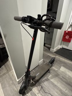Electric scooter