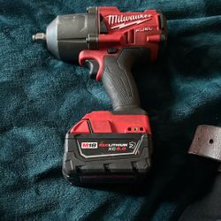 MILWAUKEE Impact Wrench: 3/4 in Drive Size, 1,200 ft-lb Fastening Torque, Brushless, 18 V DC Volt