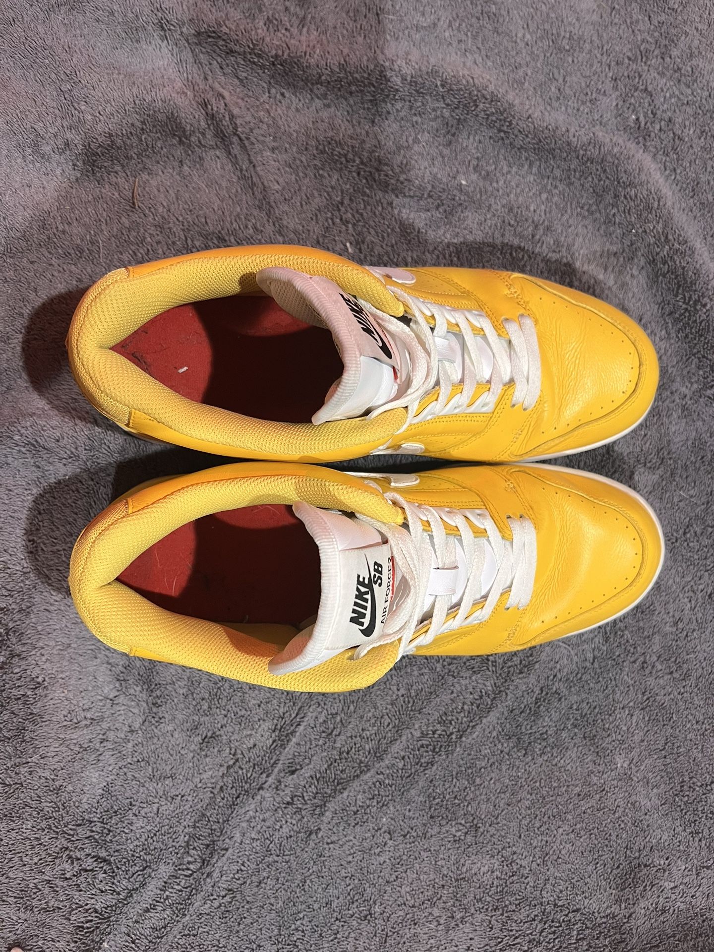 Nike Air Force Yellow Nike SB Air Force Low Supreme Yellow AA0871 717