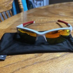 YOUTH Oakley OO9200-03 Quarter Jacket Youth Sunglasses White & Red 61/11-122 mm