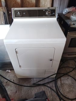 Maytag Heavy Duty gas dryer