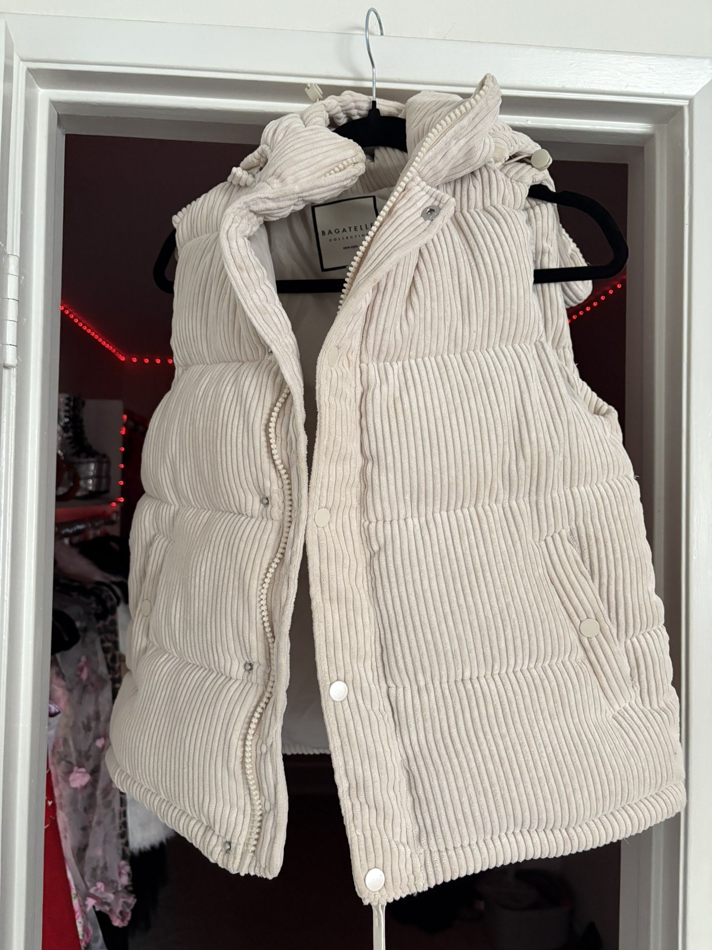 Beige Puffer Vest