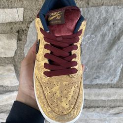 Nike SB City Of Cinema ( pick up only ) Size 8 Men’s.