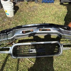 Gmc Grill, And From Bomper 2005 $150 OBO Offer