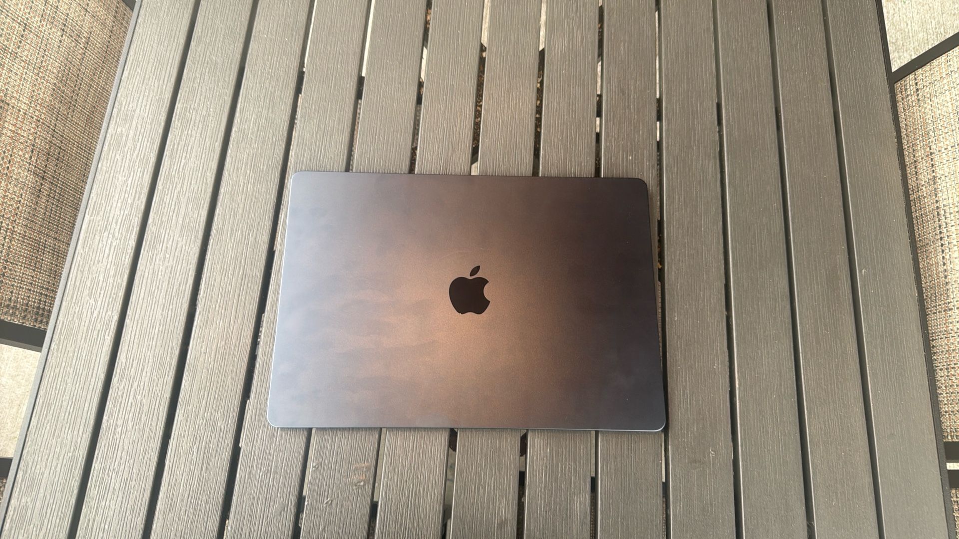 MACBOOK AIR 2025 M4  15 Inch Screen