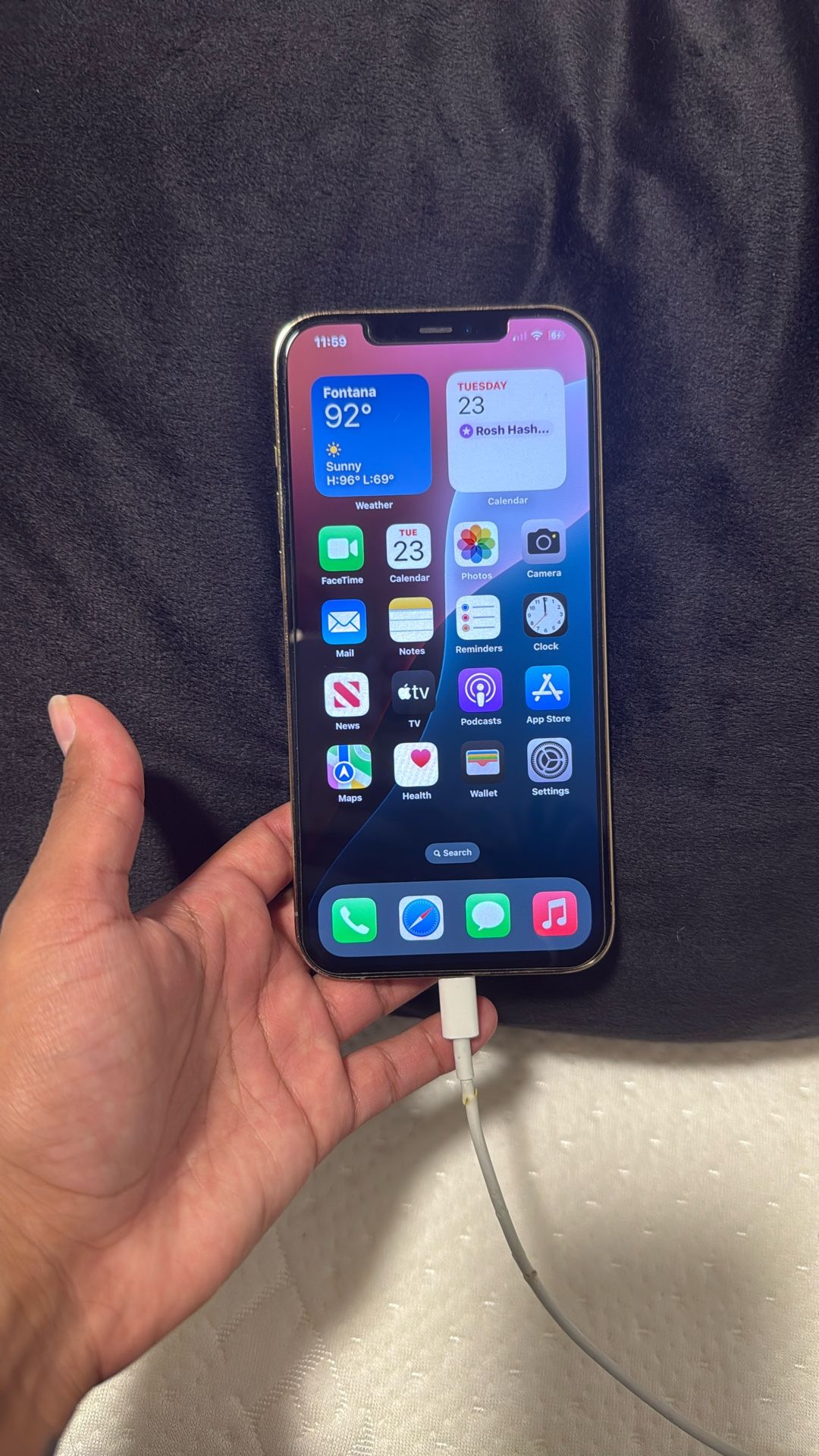Gold iPhone 12 Pro Max 