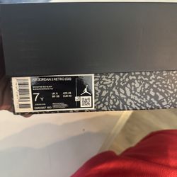 Retro 6’s Retro 3 