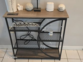 Entrance Table