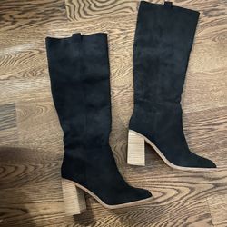 Vicidolls Tall Black Suede Boots