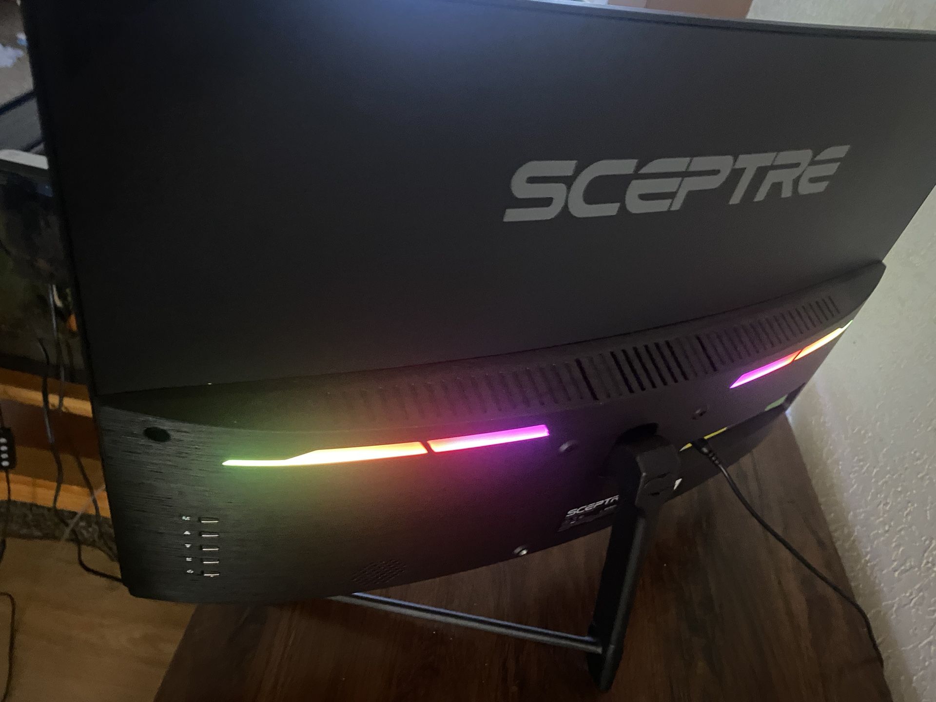 24” Curved Sceptre 165hz
