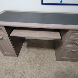 Office Desk