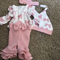 Preemie clothes