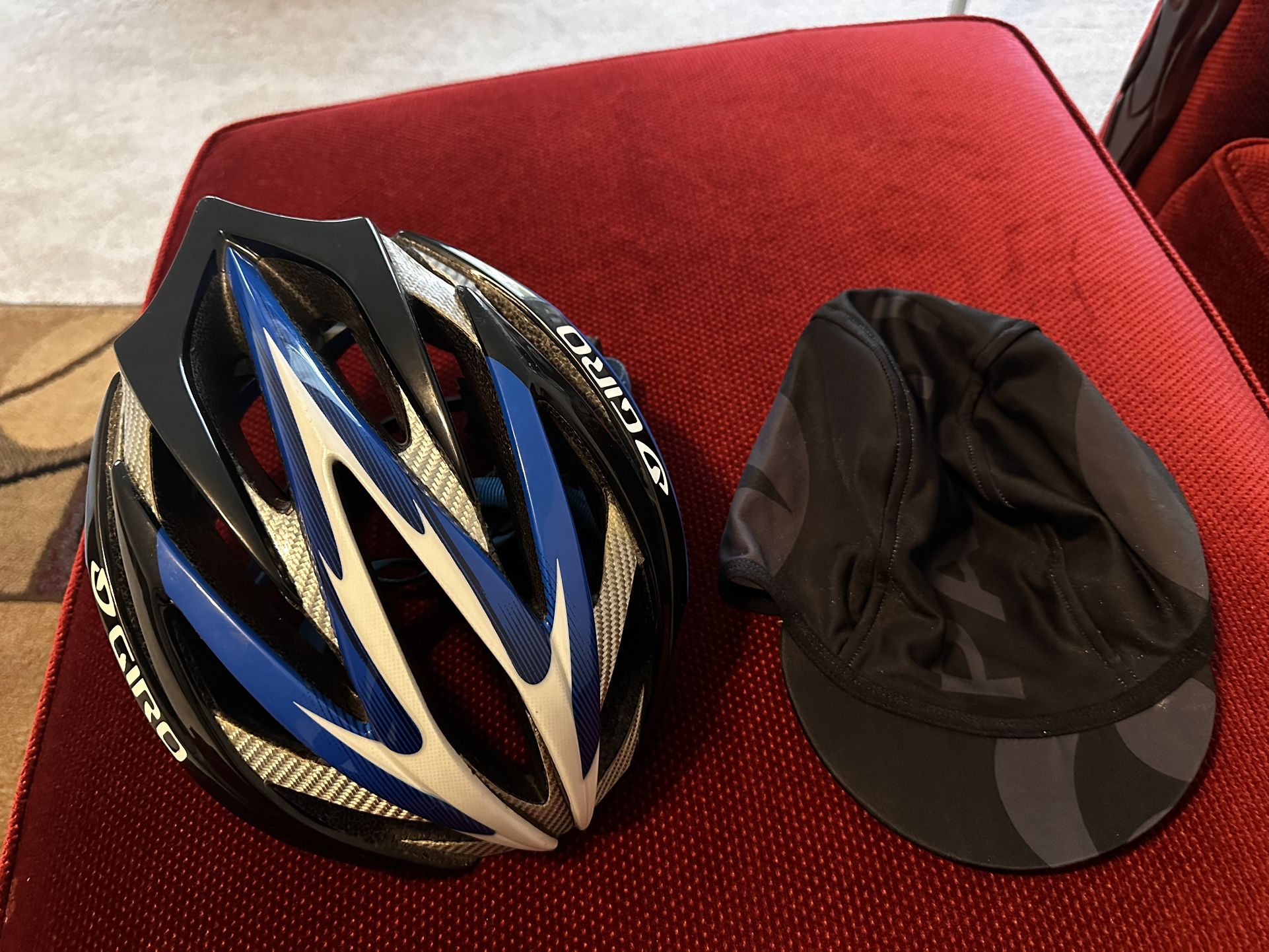GIRO Bicycle Helmet 