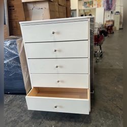 5 Drawer Dresser 