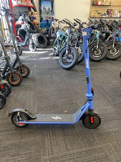 Phantom GOGO P85 Electric Scooter