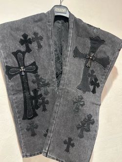 Crome heart jeans size 30- and 32.  180&