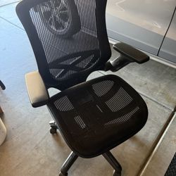 Adjustable Office Chair