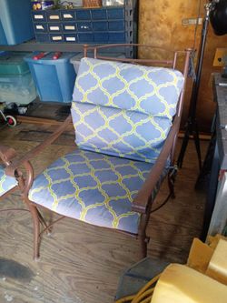 2 patio chairs
