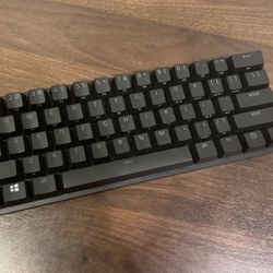 Razor Huntsman Mini (purple optical Switch)