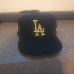 New Era 59fifty Fitted Hat 71/8 