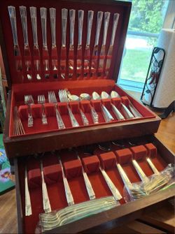 Oneida Silverplate 118 Pcs "Caprice" 1937 Art Deco Nobility Service For 12