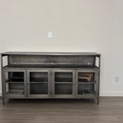 Media Console