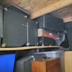 Speakers And Amps
