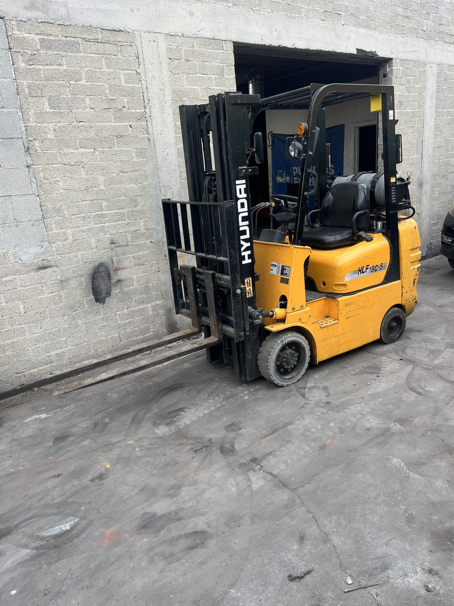 Forklift