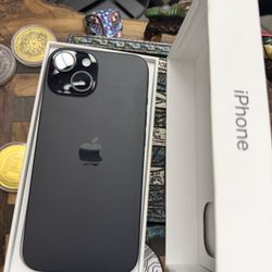 Iphone 15 128GB Black Unlocked Any Carrier