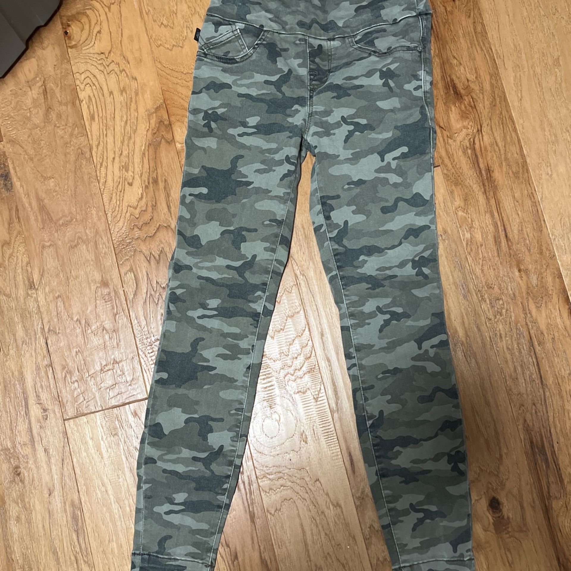 Pull On Army Print Skinny Jean