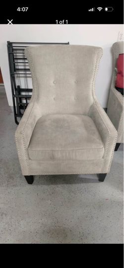 Single sofa chair 2 available