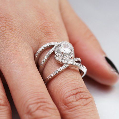 "Four Lines Crossing Round Zircon Trendy Wedding Rings for Women, EVGG1545
 
  
