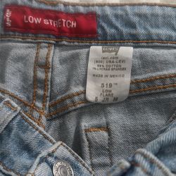 Levi Strauss& Co