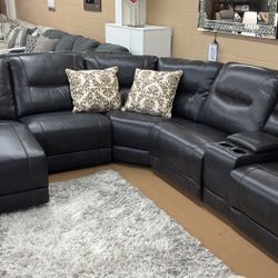 Family Sectional 