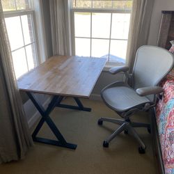 Swing Up Sided Dining/Desk Table