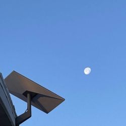 Starlink Standard Kit – AX Tri-Band WiFi System