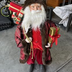 Santa clause standing Doll