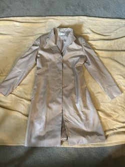 Tan Women’s Trench Coat Size 2 Casual Corner