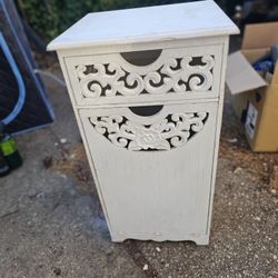 Price Is Firm.. Very Cute Bathroom Cabinet With Pull Out Garbage Fail