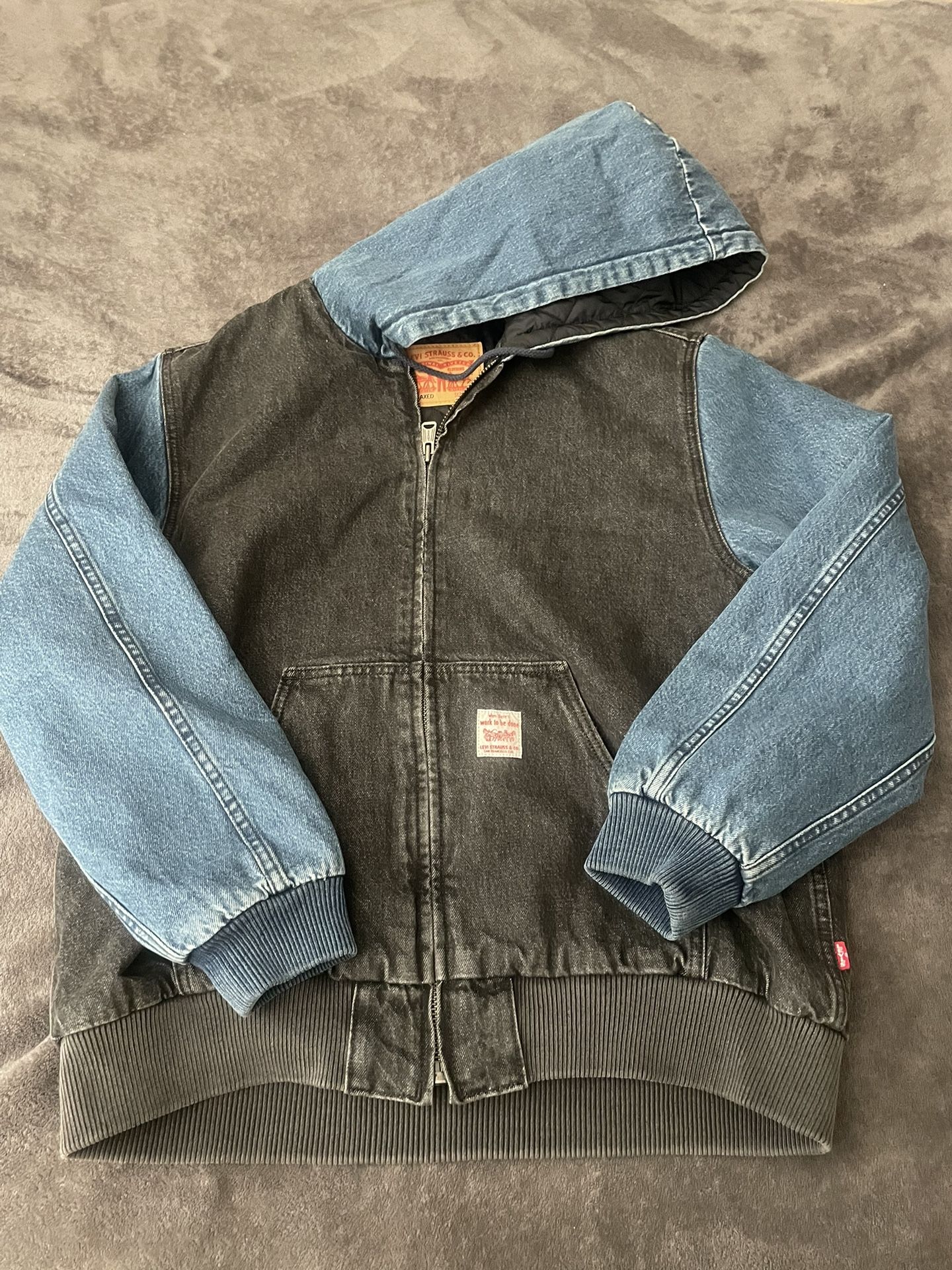 Levis Denim Jacket  Size Medium
