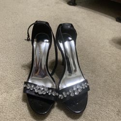 Women Heels Size8