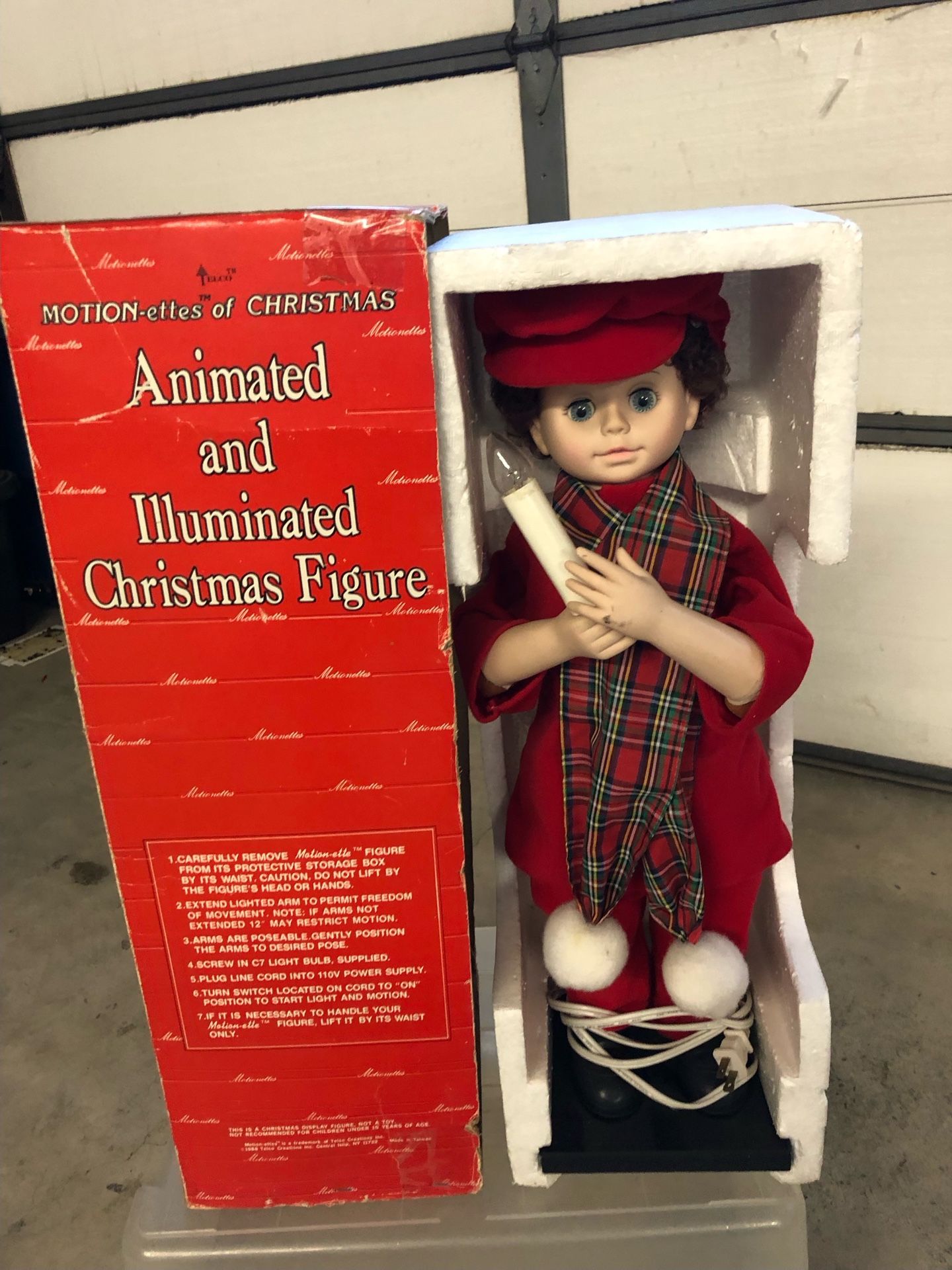 Animated Christmas Doll