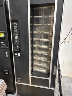 GPL Food Vending Machine 9-Row
