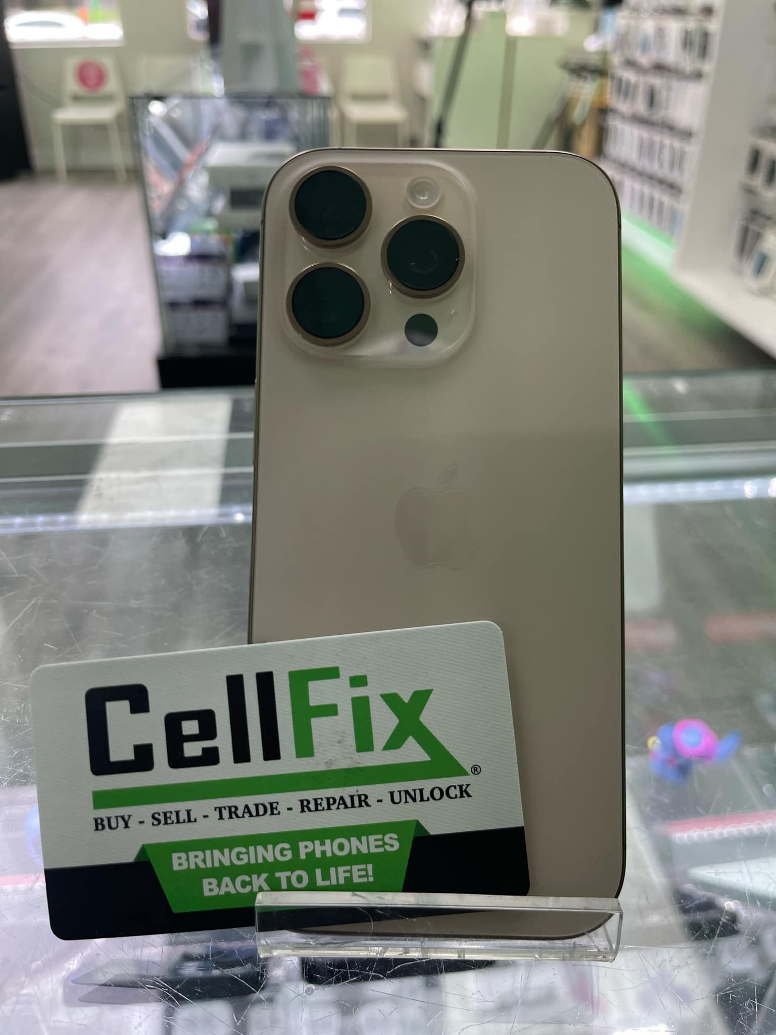 iPhone 16 Pro 1 Terabyte Unlocked $50 Down