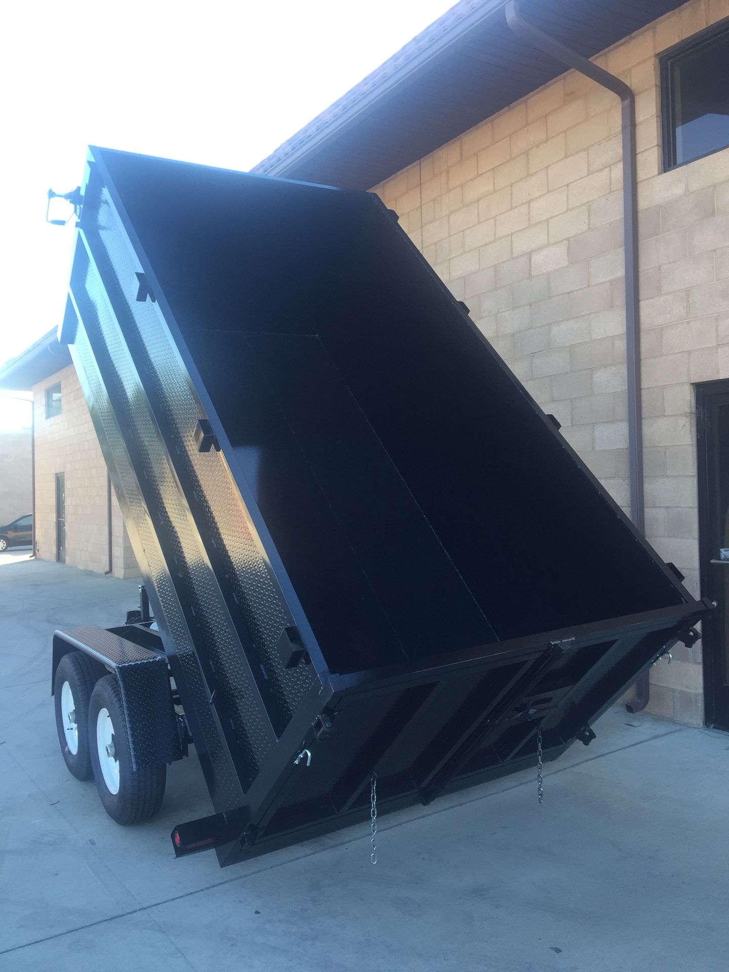 Brand new 8x12x4 HD dump trailer